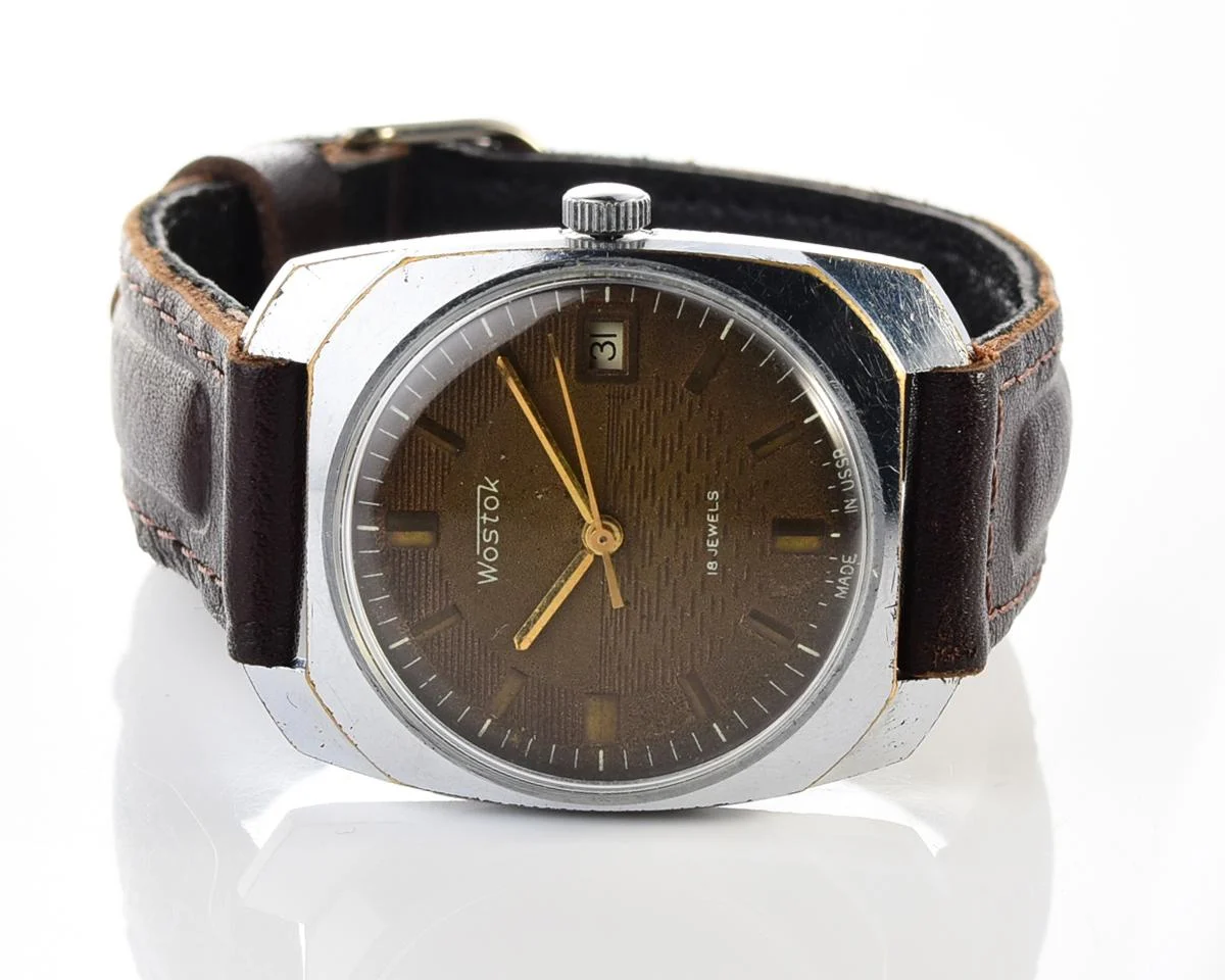 Export Wostok (Vostok) mechanical watch with beautiful textured teal dial