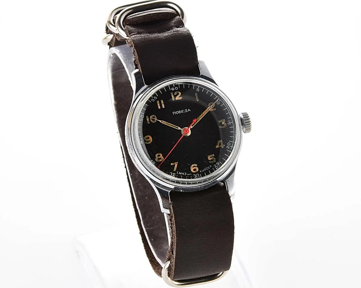 Rare! Vintage Soviet mechanical Pobeda in uncommon hermetic case, 1st quarter of 1956!