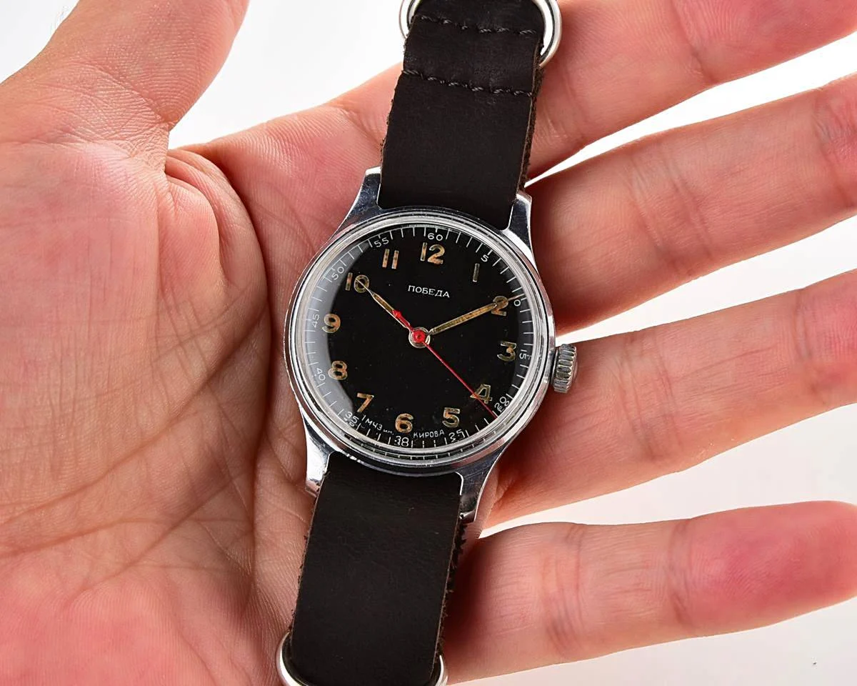Rare! Vintage Soviet mechanical Pobeda in uncommon hermetic case, 1st quarter of 1956!