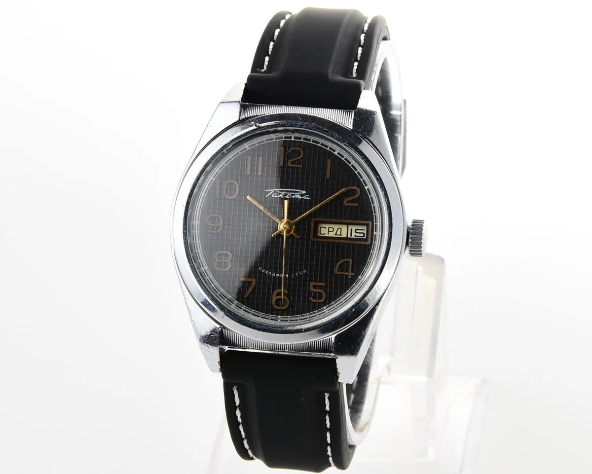 Raketa vintage mechanical wrist watch with double calendar