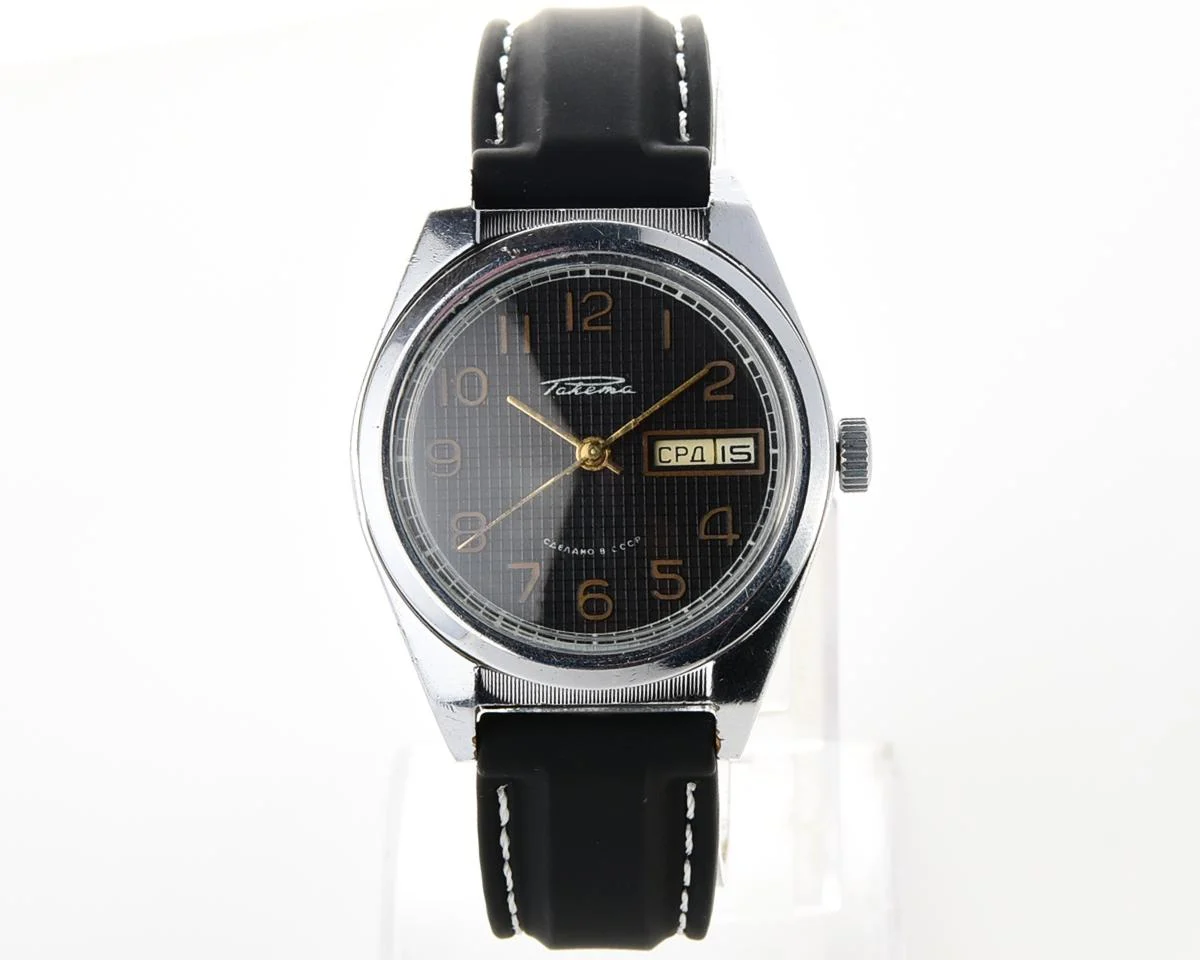 Raketa vintage mechanical wrist watch with double calendar