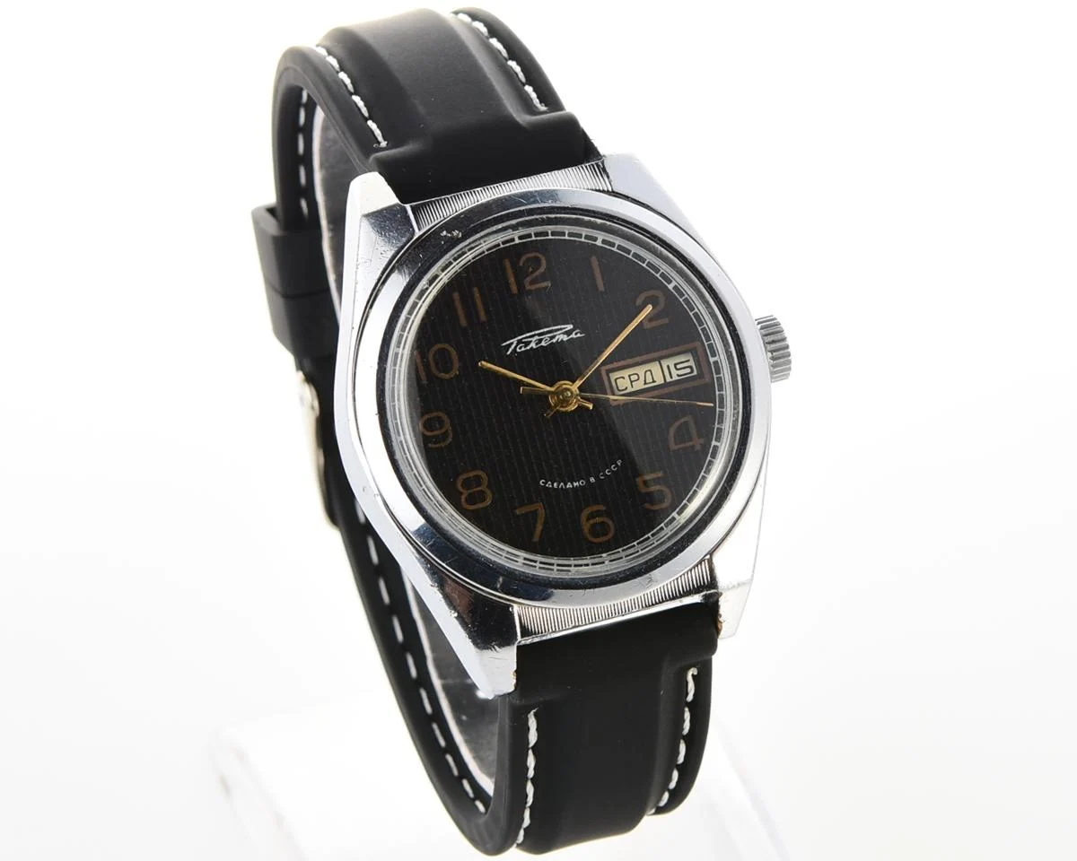 Raketa vintage mechanical wrist watch with double calendar