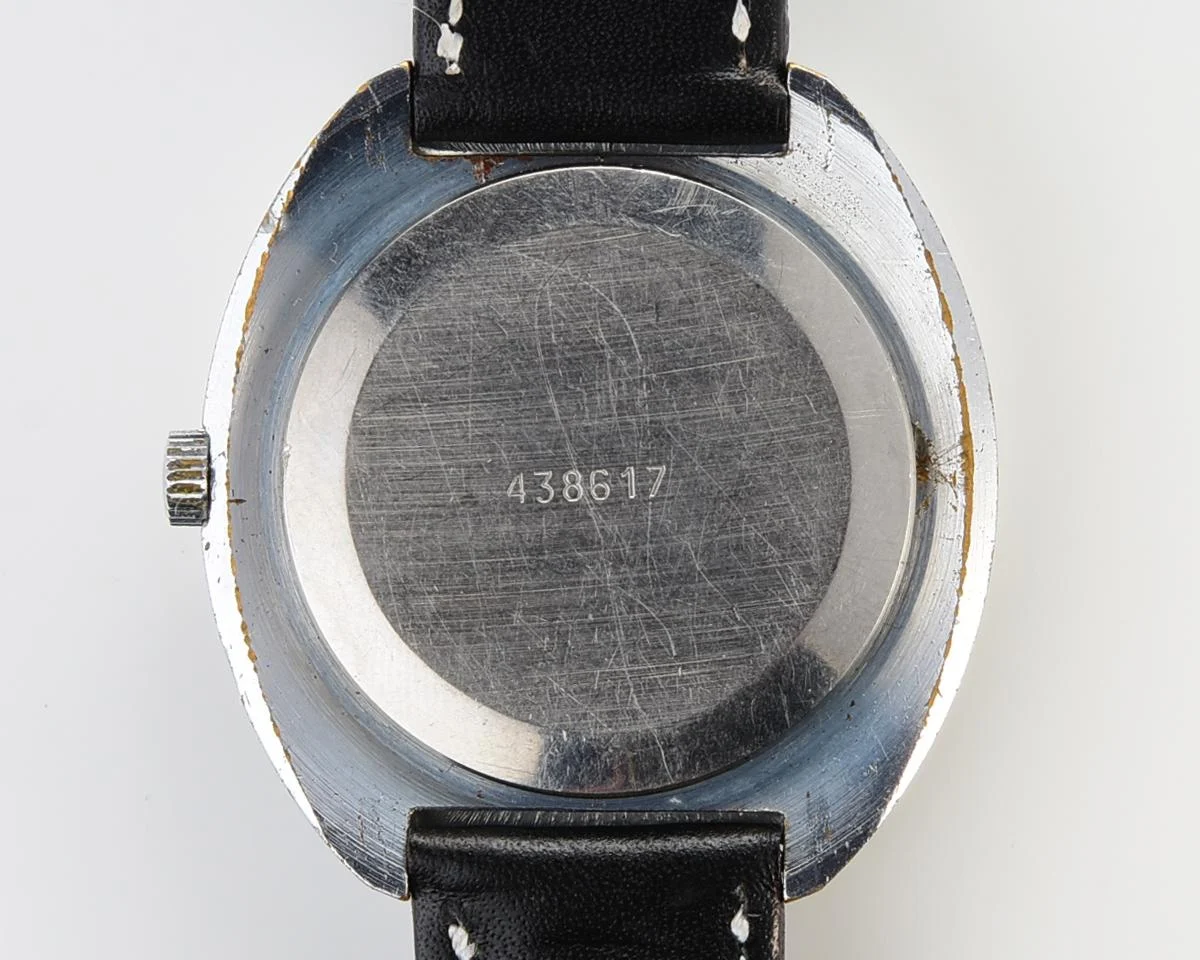 Large vintage Raketa mechanical watch