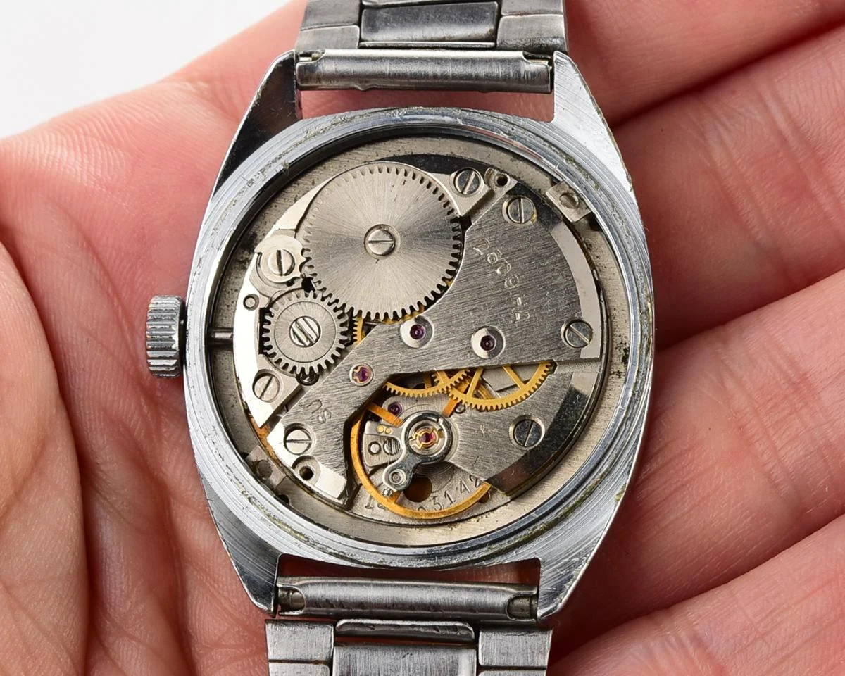 Soviet Raketa vintage mechanical watch with steel bracelet!