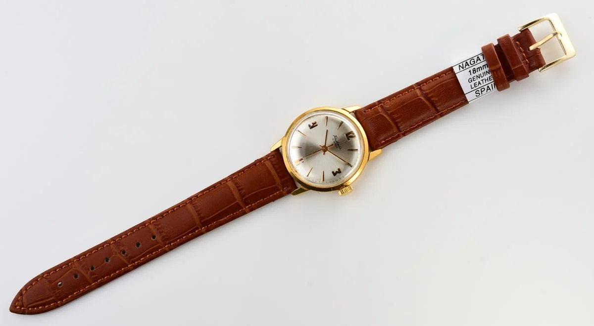 Vintage gold-plated Raketa mechanical watch