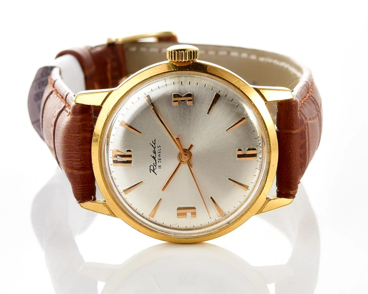 Vintage gold-plated Raketa mechanical watch