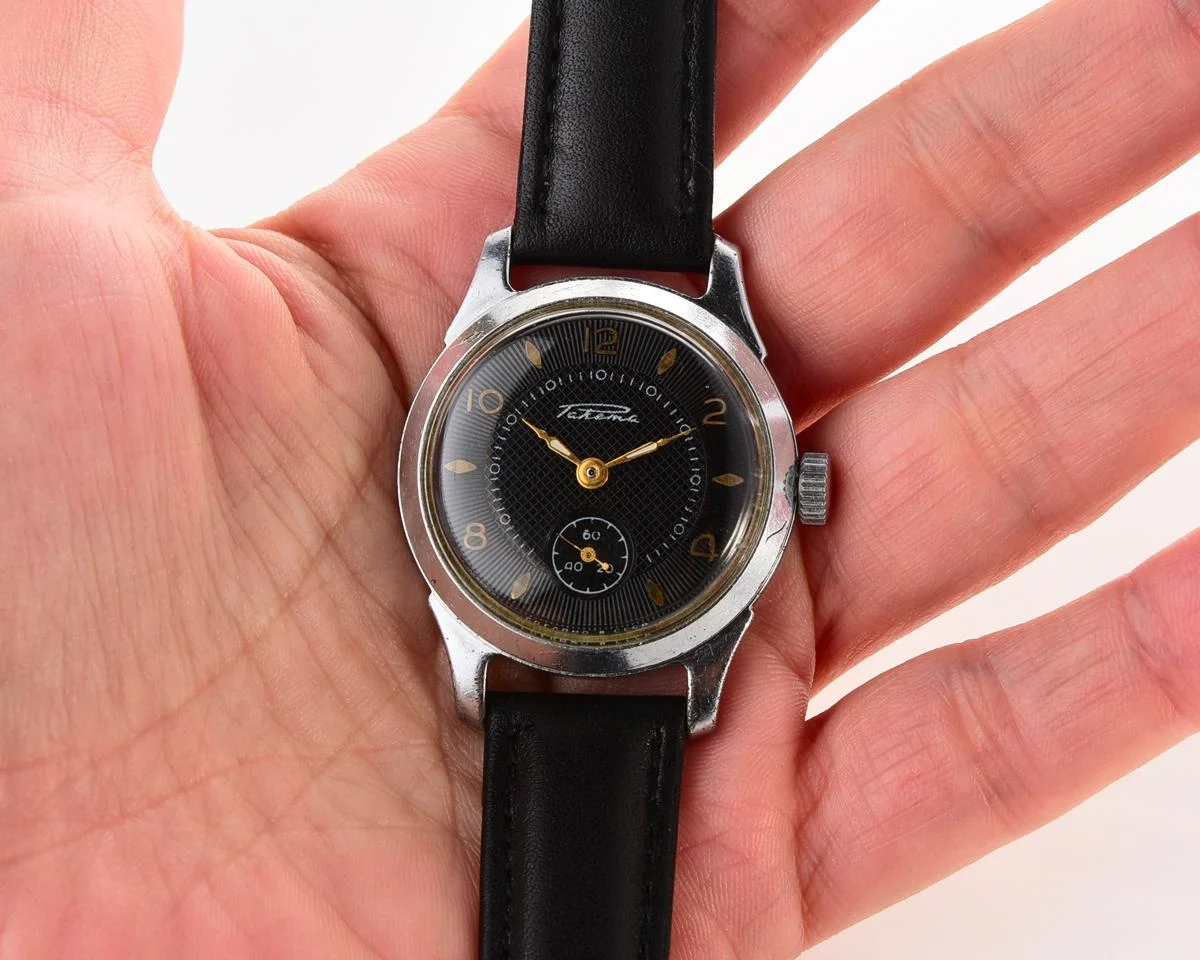 Vintage Soviet Raketa wrist watch