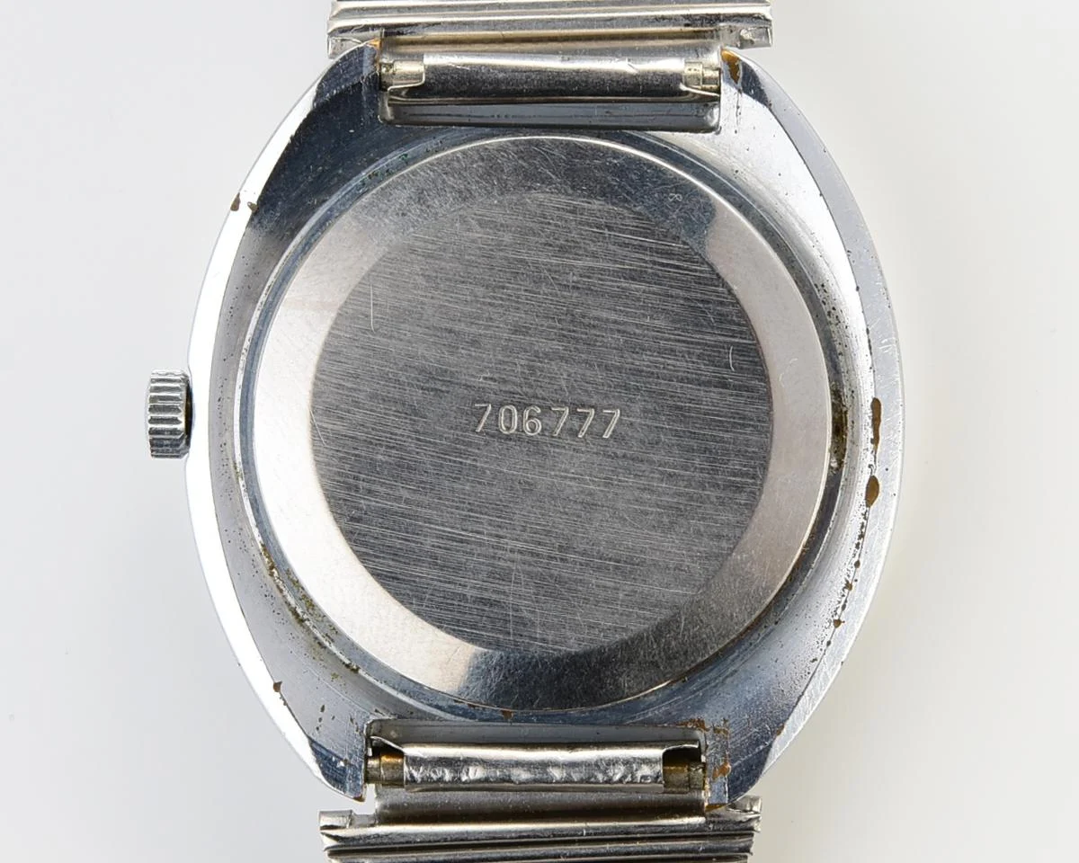 Large vintage Raketa mechanical watch