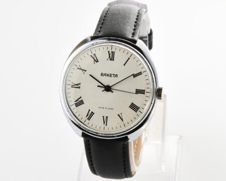 Large vintage RAKETA mechanical watch