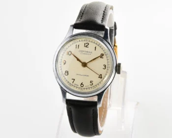 Excellent vintage Soviet Sportivnie mechanical watch, 4th quarter of 1956