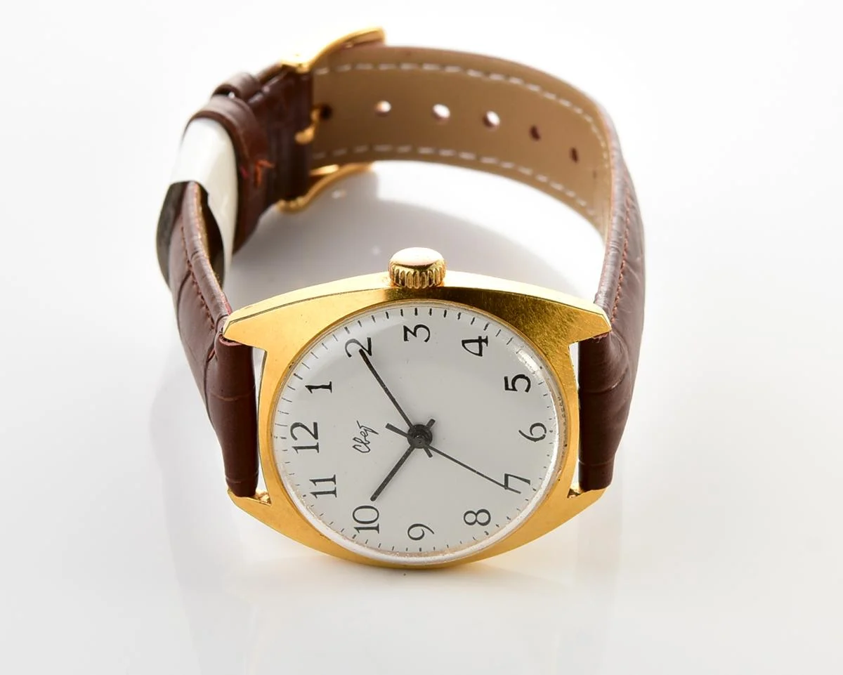 Svet "Light" vintage gold-plated mechanical watch