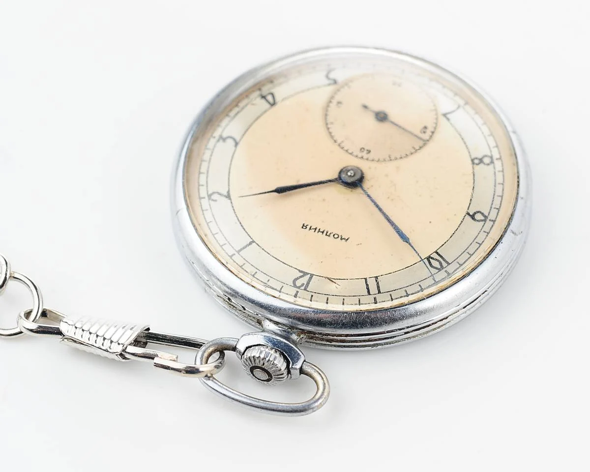 Molnija open face vintage Soviet pocket watch, 2nd quarter of 1954!
