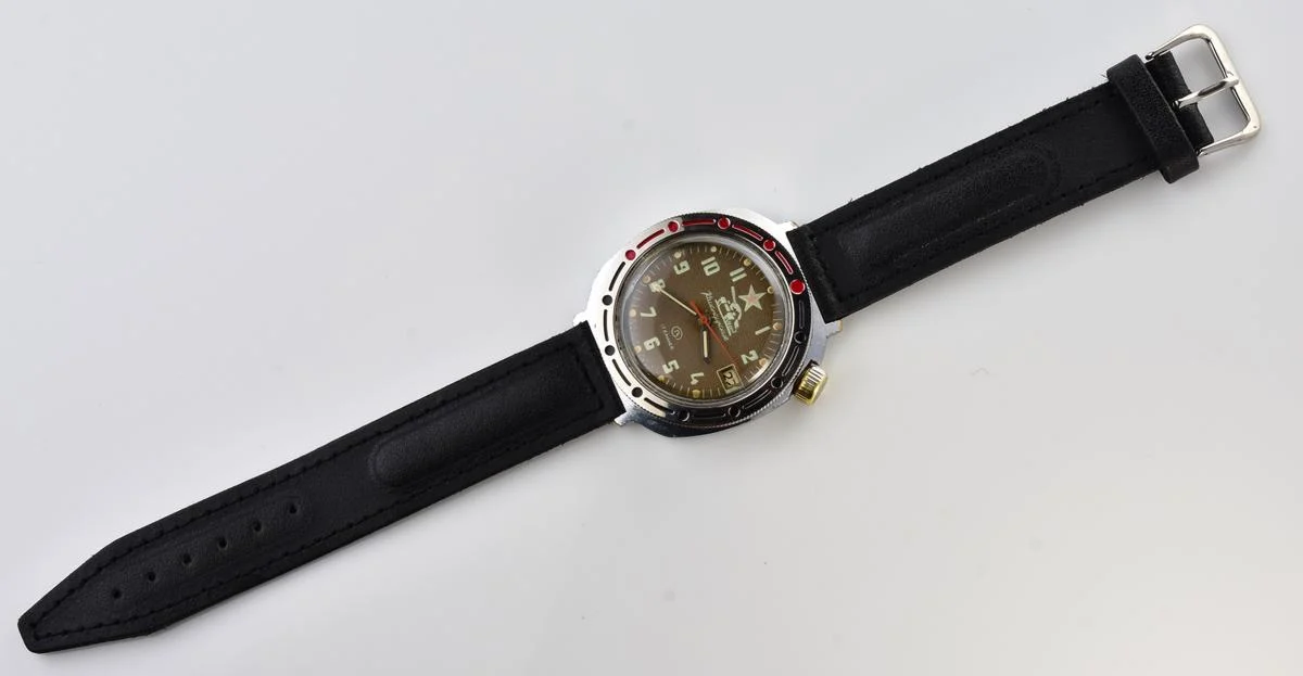 Vostok Komandirskie Tank mechanical watch limited series – “Zakaz MO CCCP”