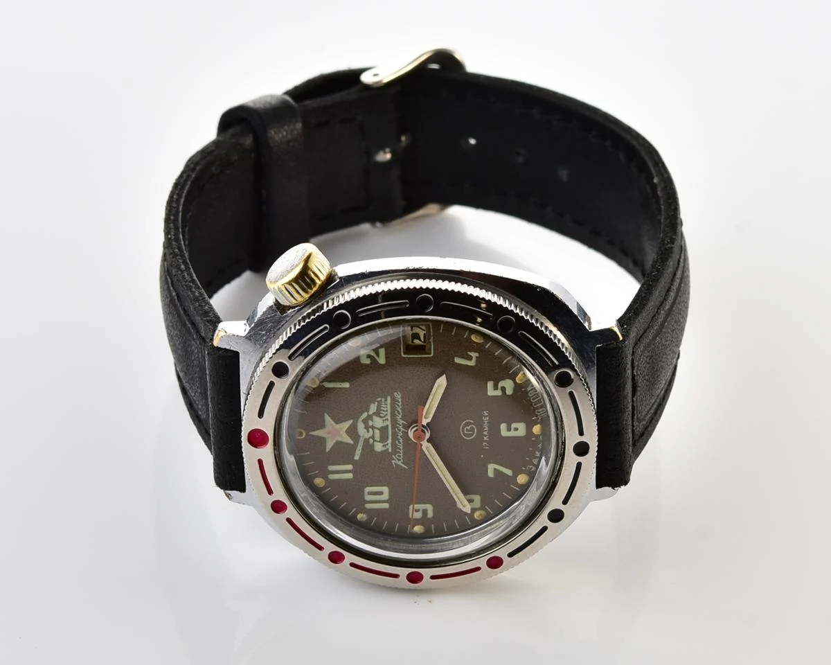 Vostok Komandirskie Tank mechanical watch limited series – “Zakaz MO CCCP”
