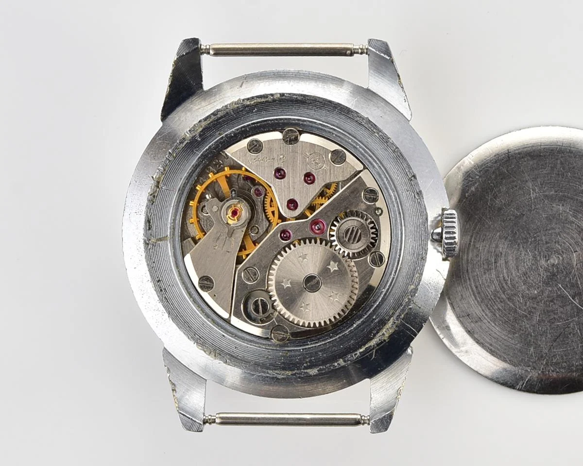 Vintage Soviet Mir mechanical watch