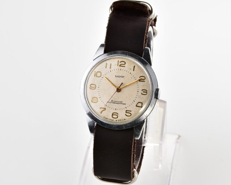 Vintage soviet MIR mechanical watch