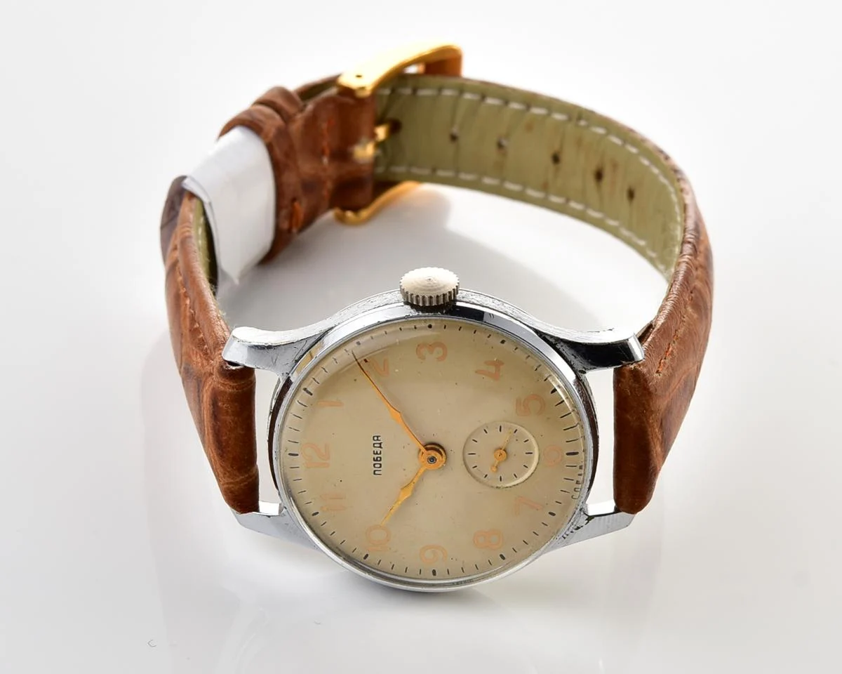Excellent condition vintage Soviet mechanical Pobeda wrist watch, PChZ