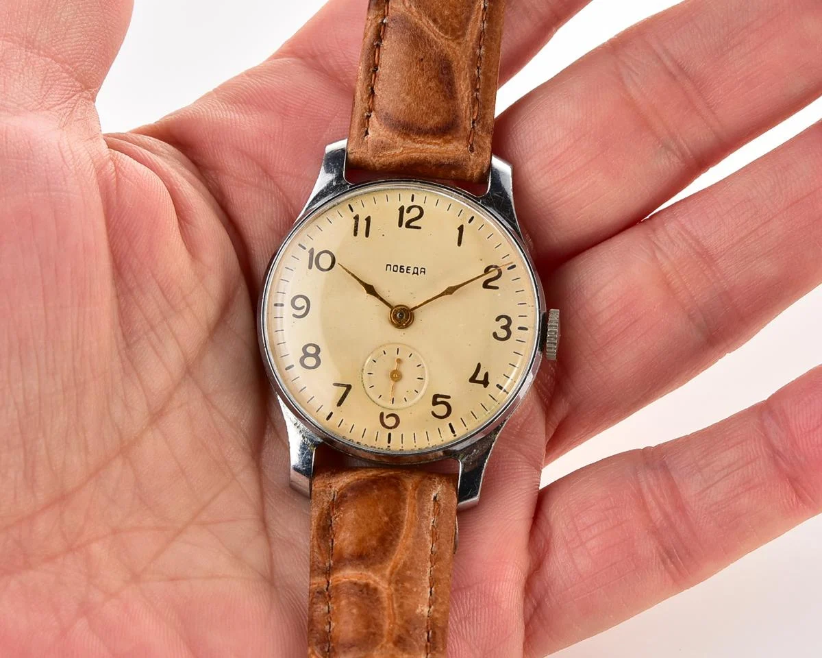 Excellent condition vintage Soviet mechanical Pobeda wrist watch, PChZ