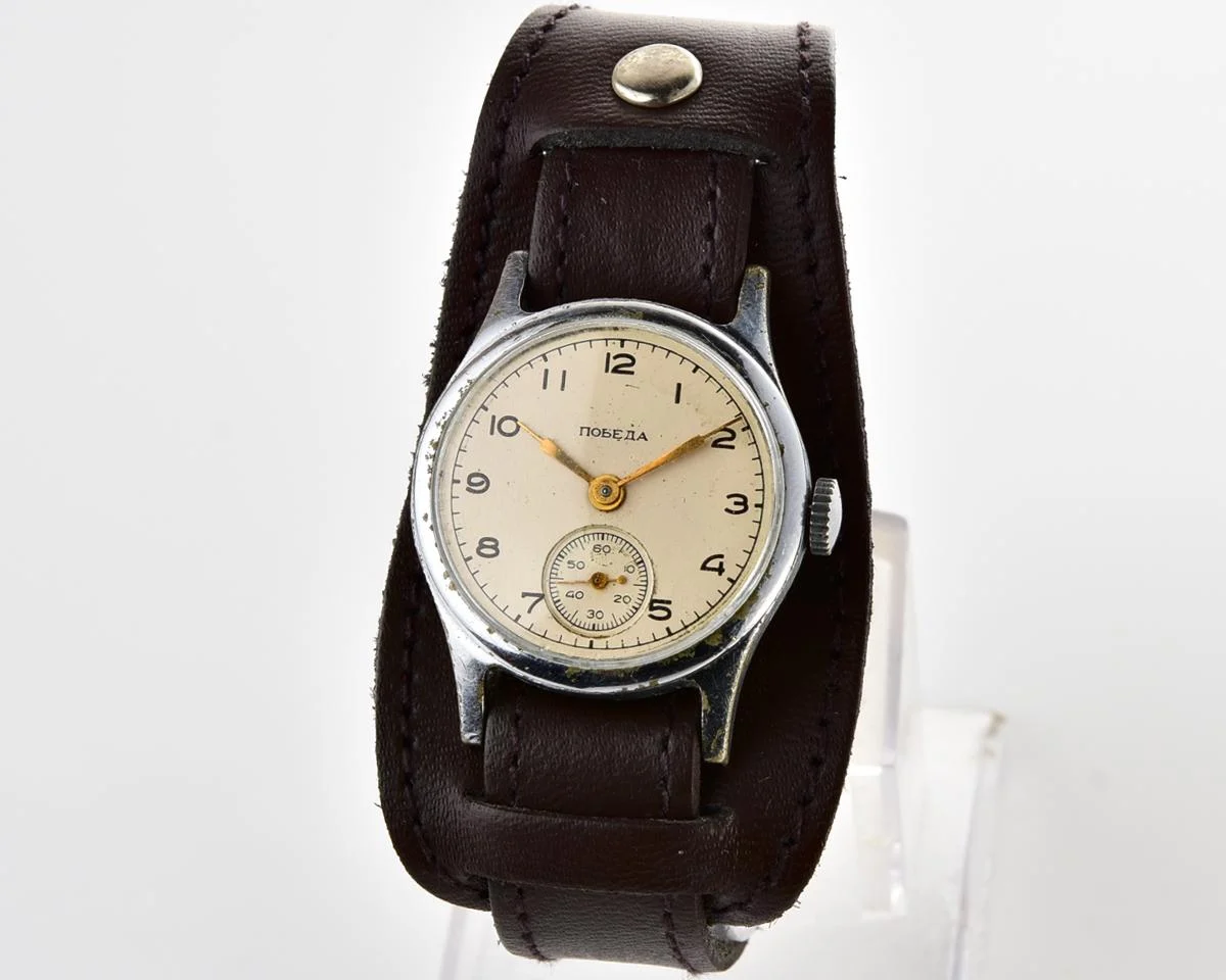 Vintage Soviet mechanical watch Pobeda, 3rd quarter of 1953