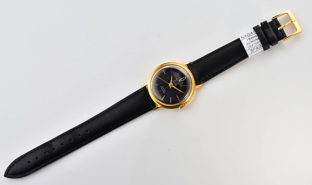 Beautiful vintage gold-plated wristwatch Poljot De Luxe with self winding mechanical movement!