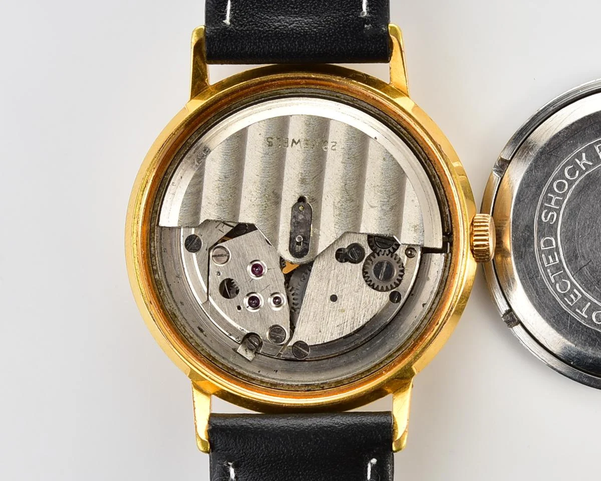 Beautiful vintage gold-plated wristwatch Poljot De Luxe with self winding mechanical movement!