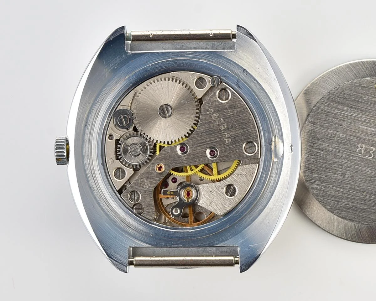TIME CAPSULE: Vintage Soviet Raketa watch, New Old Stock (NOS)!