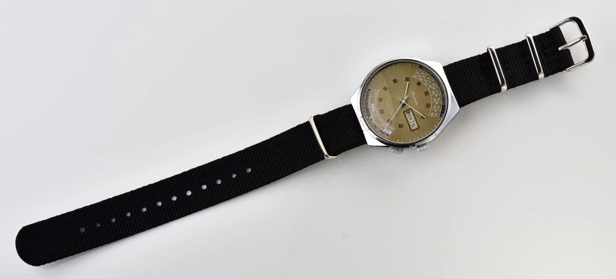 Soviet Raketa perpetual calendar mechanical watch
