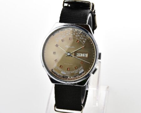 Soviet RAKETA perpetual calendar mechanical watch