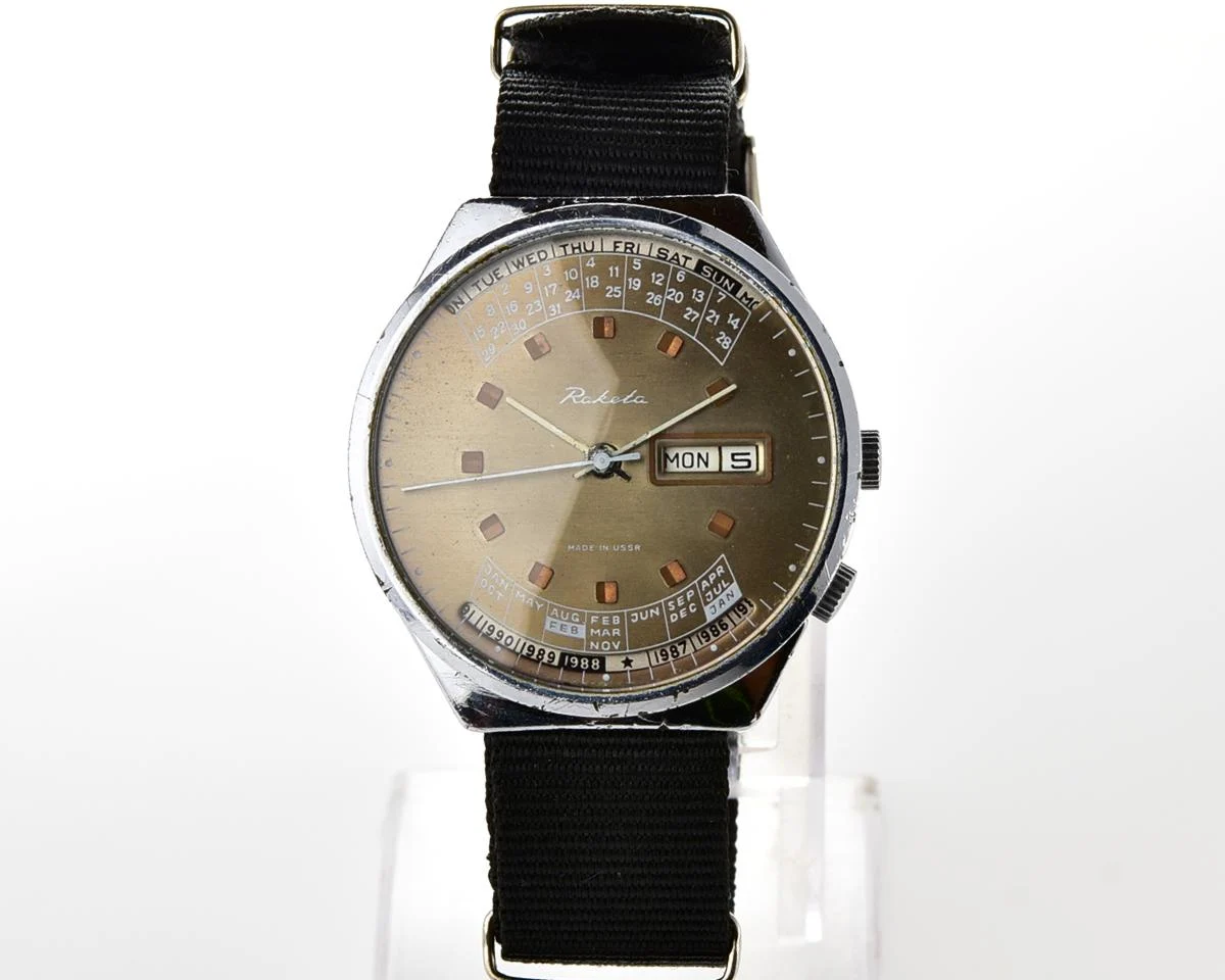 Soviet Raketa perpetual calendar mechanical watch