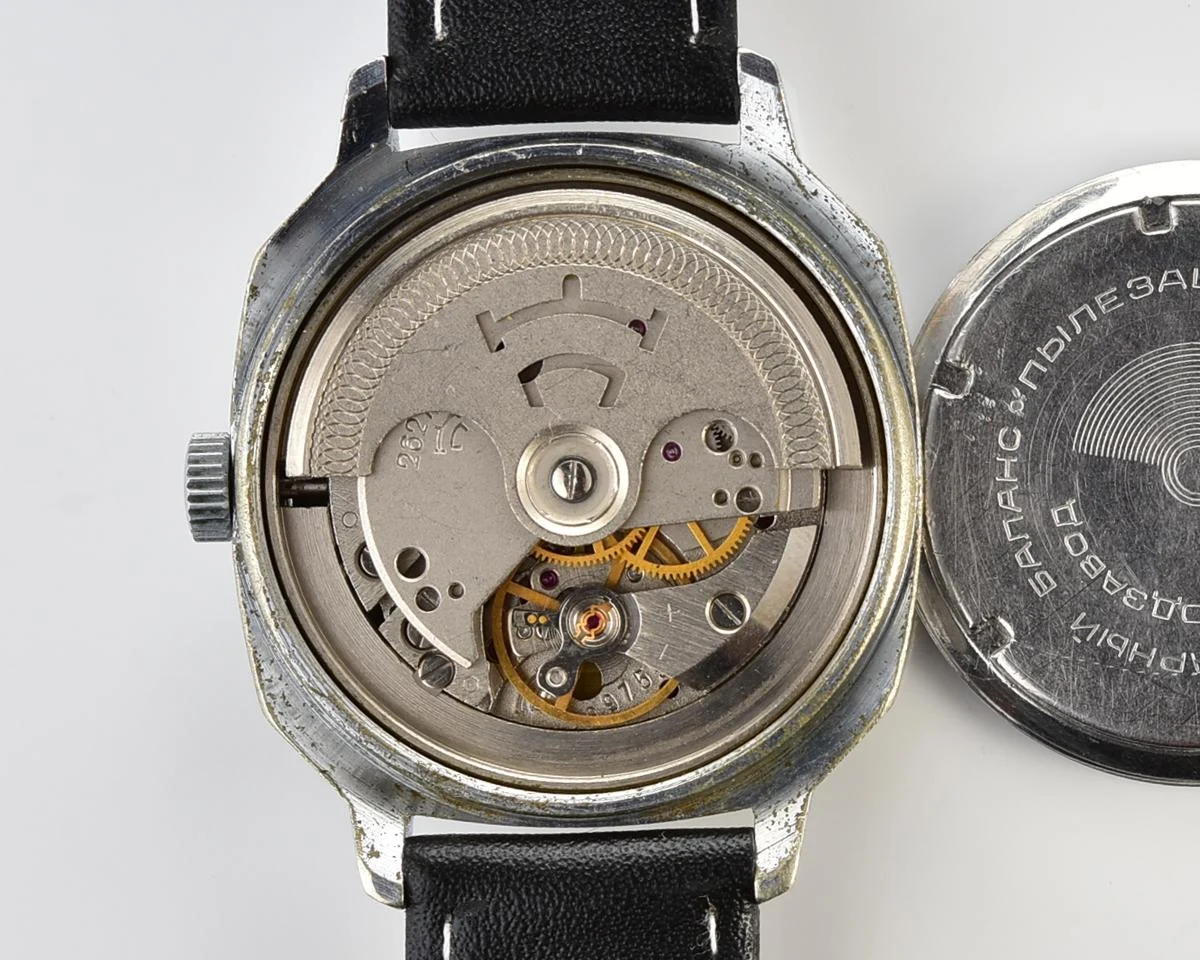 Soviet mechanical Raketa with automatic self winding movement