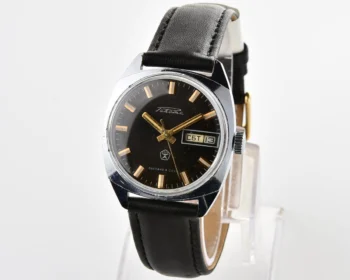 Raketa vintage mechanical wrist watch with double calendar