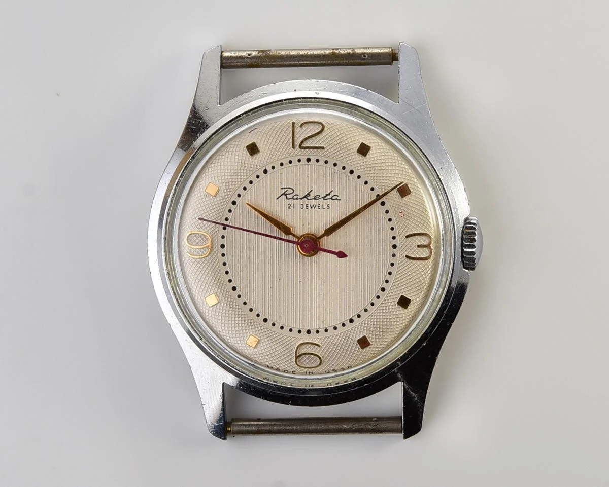 Excellent Raketa Baltica vintage Soviet watch with NATO leather strap