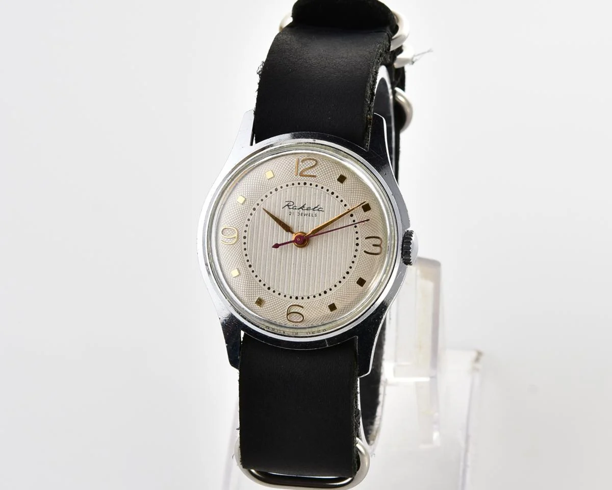 Excellent Raketa Baltica vintage Soviet watch with NATO leather strap