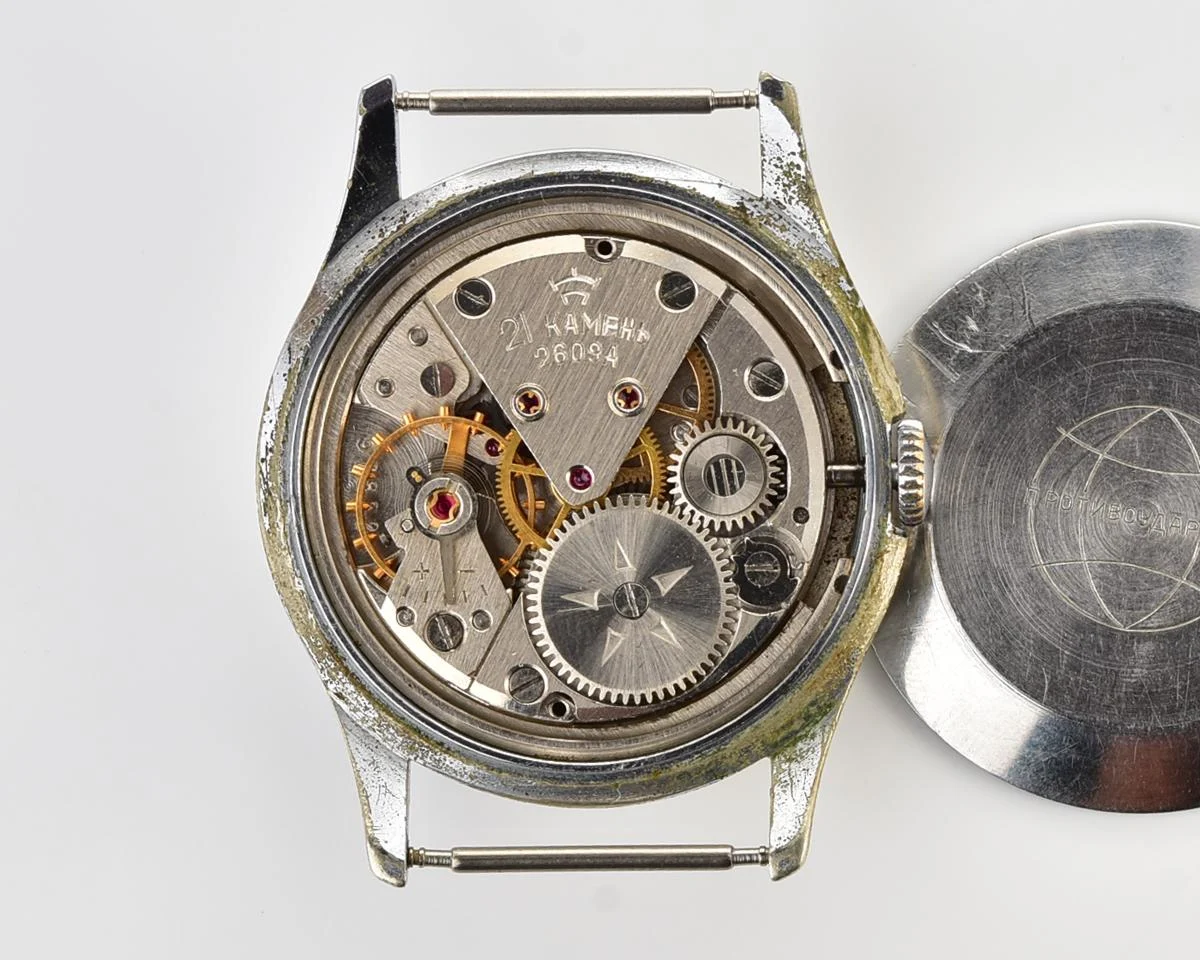 Soviet Raketa Baltica vintage mechanical watch with NATO leather strap!