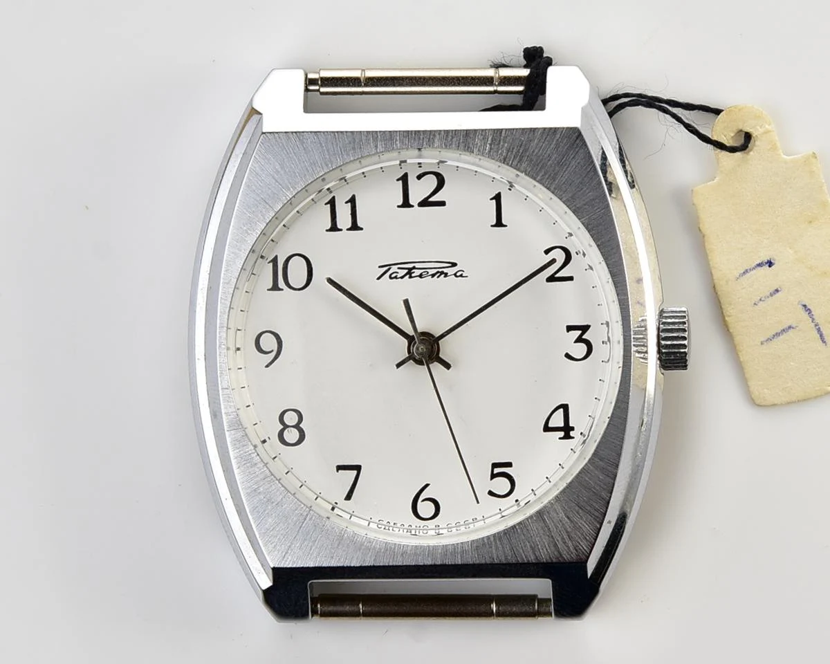 TIME CAPSULE: Vintage Soviet Raketa watch, New Old Stock (NOS)!