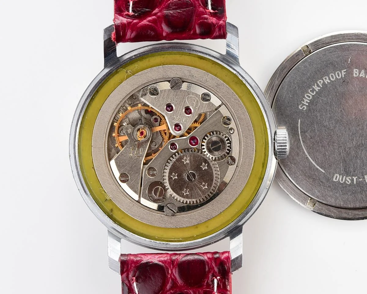 Soviet vintage Sekonda mechanical wrist watch