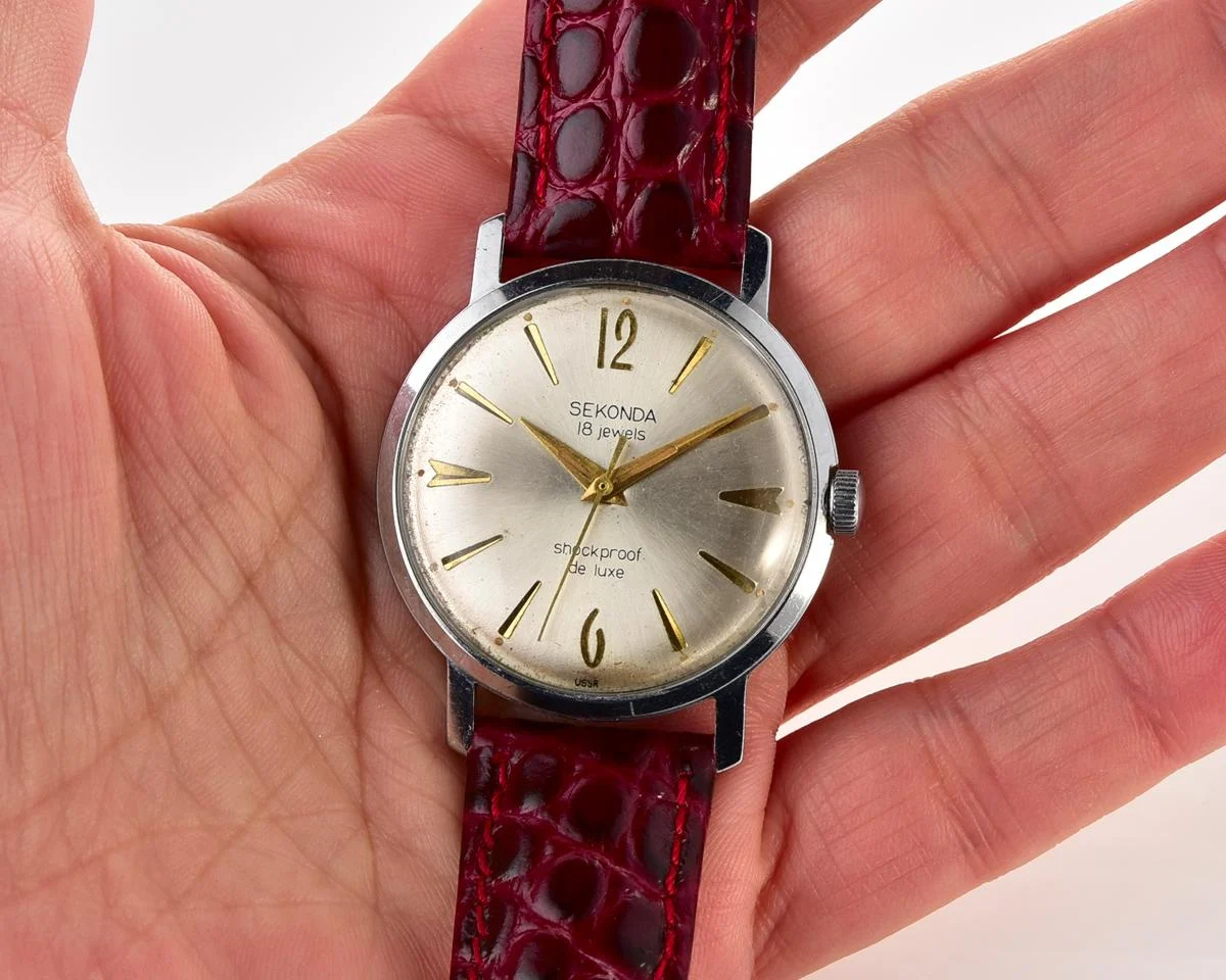 Soviet vintage Sekonda mechanical wrist watch