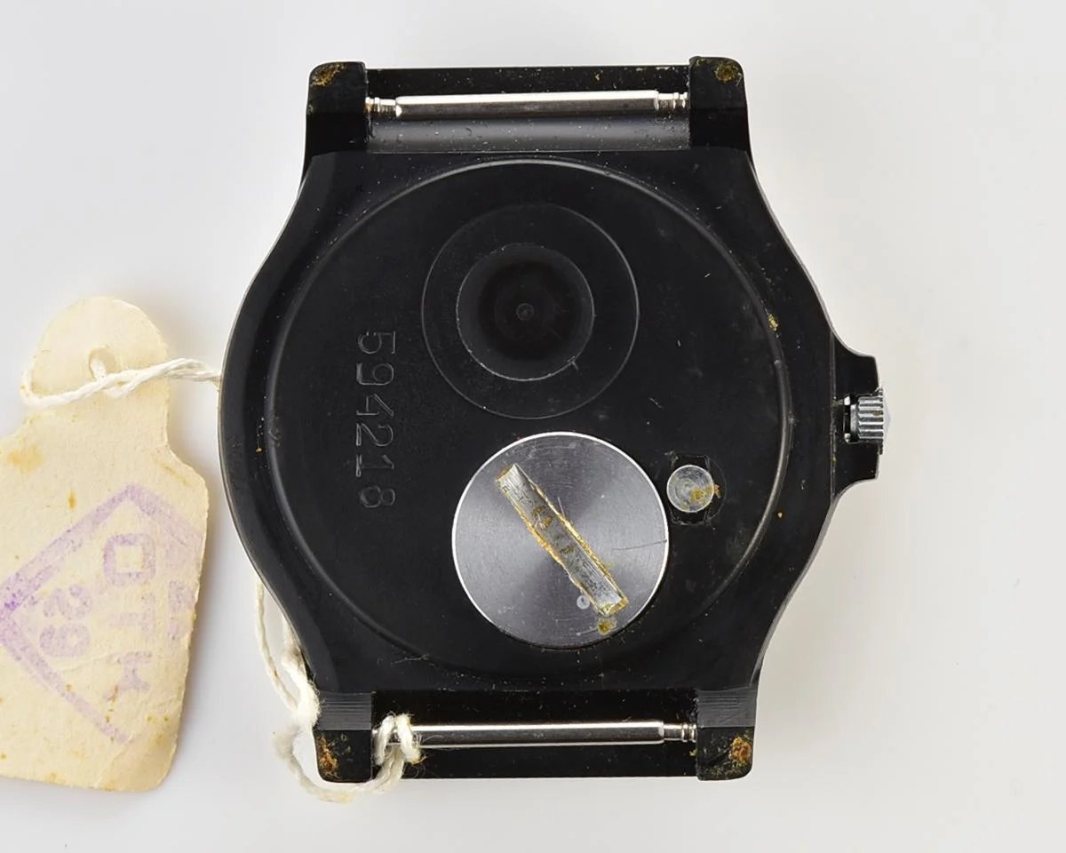 TIME CAPSULE: Soviet Slava with quartz movement – New Old Stock (NOS)!