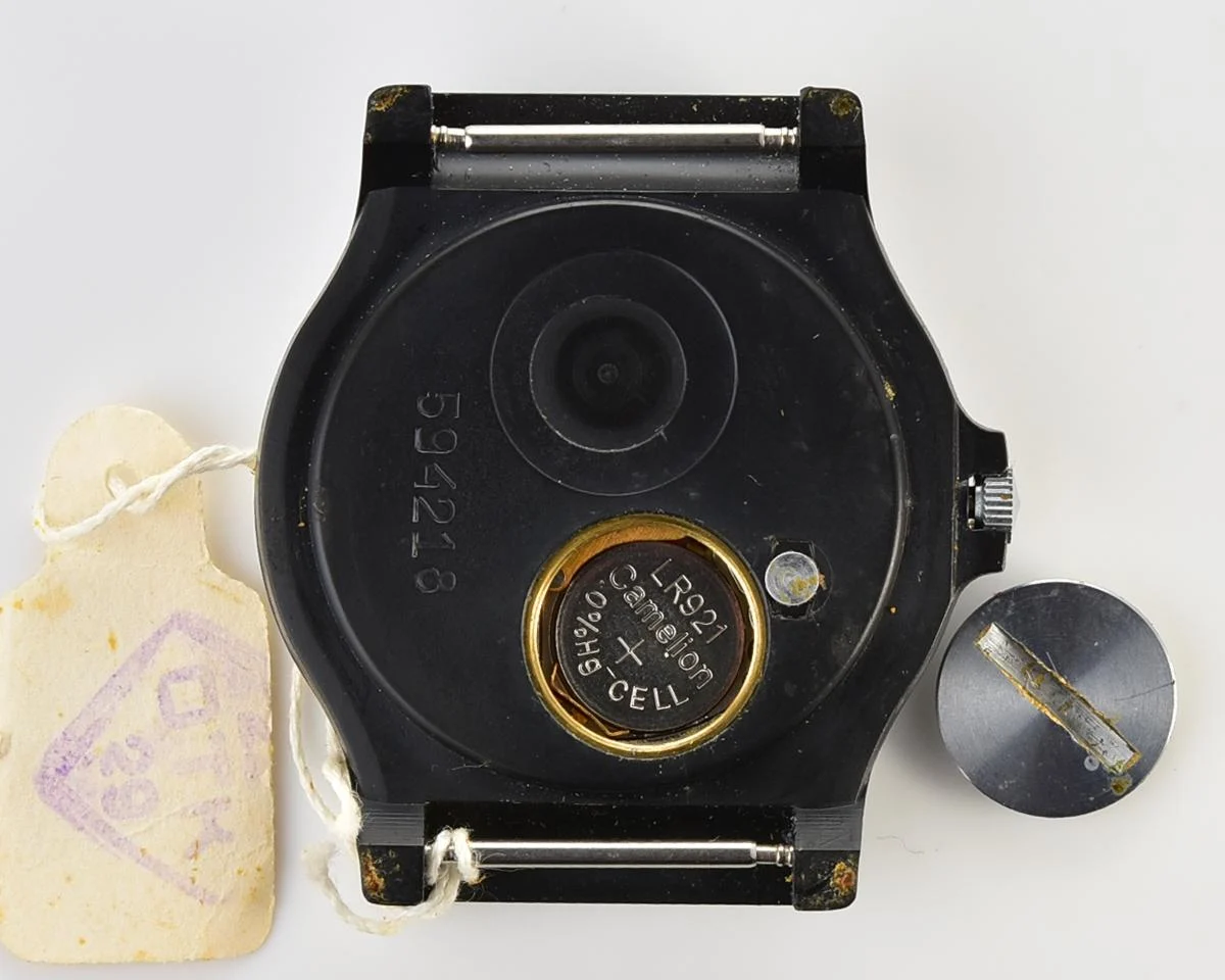 TIME CAPSULE: Soviet Slava with quartz movement – New Old Stock (NOS)!
