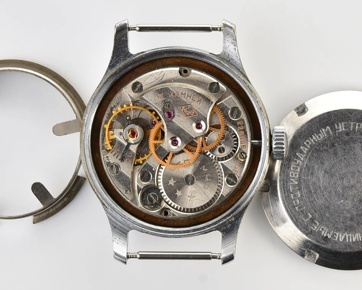 Excellent condition vintage Soviet Sportivnie mechanical watch - 1st quarter 1956!