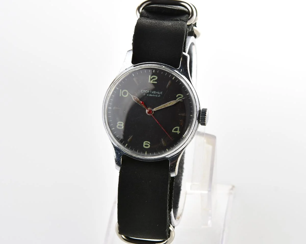 Excellent condition vintage Soviet Sportivnie mechanical watch - 1st quarter 1956!