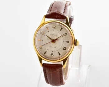 Excellent Soviet gold-plated Volna 22 jewels vintage mechanical watch