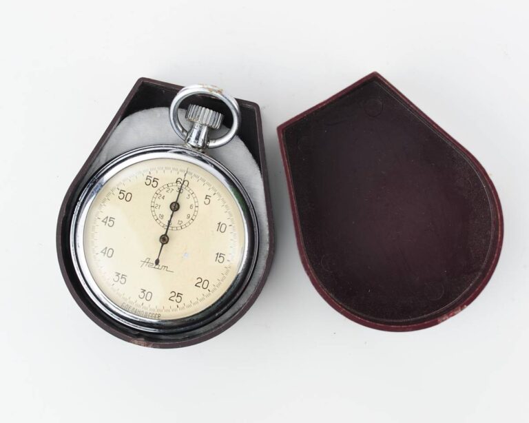 AGAT soviet mechanical timer stop watch