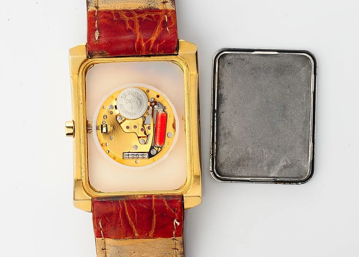 Ukrainian made Kleynod gold-plated watch – from the president of 🇺🇦Ukraine!