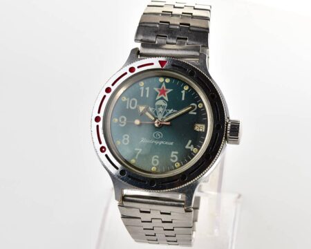 Vostok Komandirskie Paratroopers mechanical watch with automatic self-winding movement