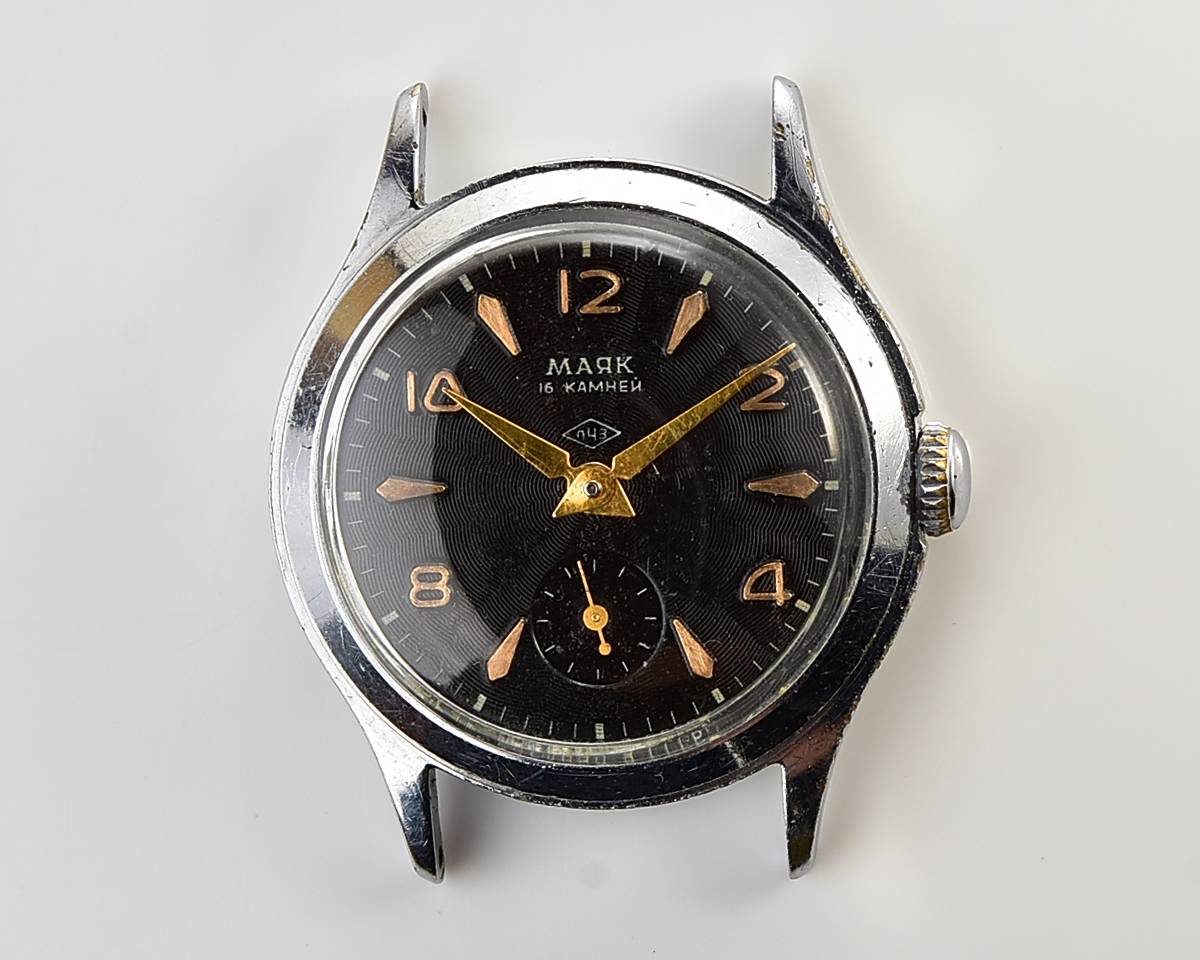Vintage soviet MAYAK mechanical watch