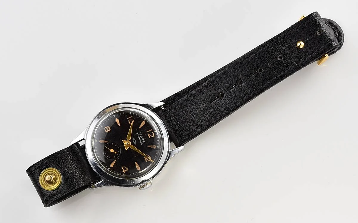 Vintage Soviet Mayak mechanical watch