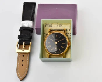 TIME CAPSULE: Mechanical Pobeda gold-plated watch in box – New Old Stock (NOS)!