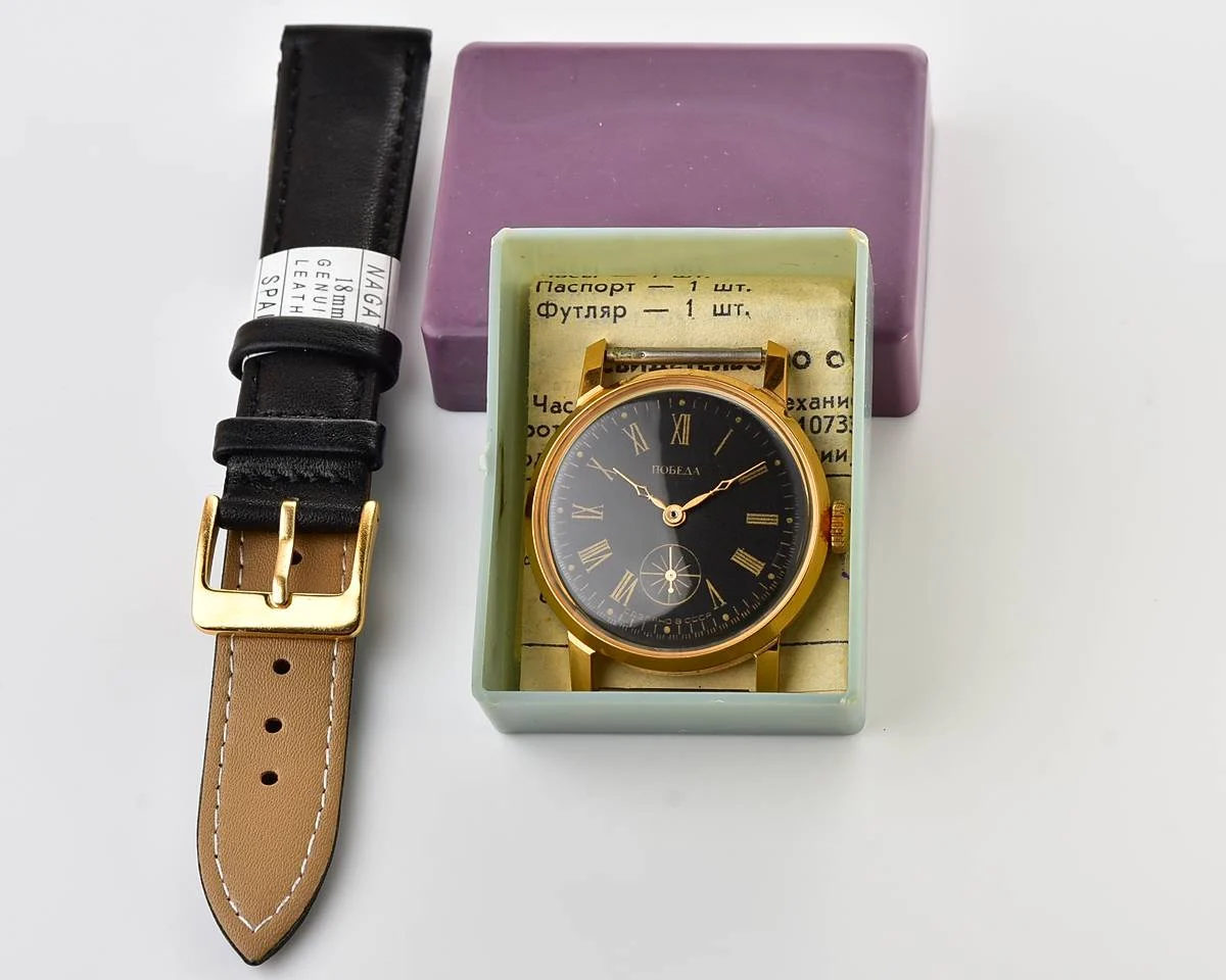 TIME CAPSULE: Mechanical Pobeda gold-plated watch in box – New Old Stock (NOS)!