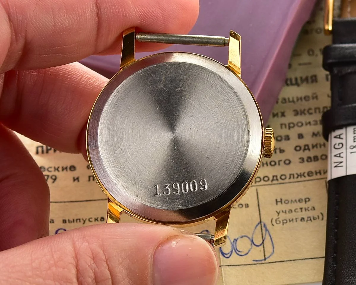 TIME CAPSULE: Mechanical Pobeda gold-plated watch in box – New Old Stock (NOS)!